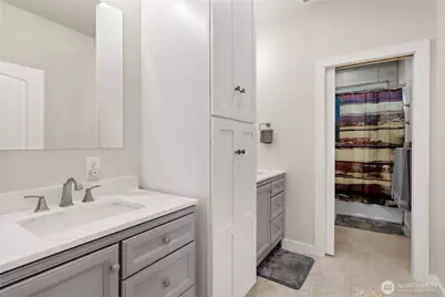 249 Burnt Ridge Road, Onalaska, WA 98570 - Photo 22