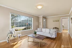 1403 18th Ave, Longview, WA 98632 - Photo 6