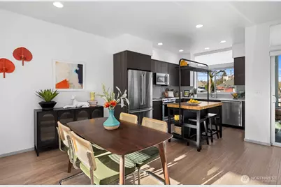 5026 35th Avenue S, Seattle, WA 98118 - Photo 4