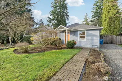 9209 20th Avenue NE, Seattle, WA 98115 - Photo 1