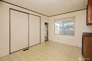 225 NE Ernst St, Oak Harbor, WA 98277 - Photo 18