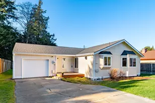 4714 Cypress Dr, Anacortes, WA 98221 - Photo 24