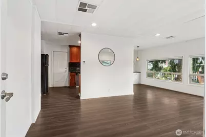 7311 Chambers Creek Road W #*38*, University Place, WA 98467 - Photo 4