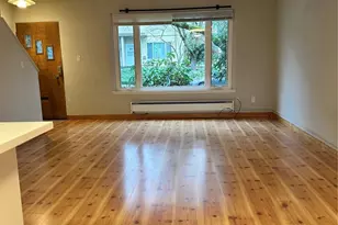 4840 Terrace Dr NE, Seattle, WA 98105 - Photo 2