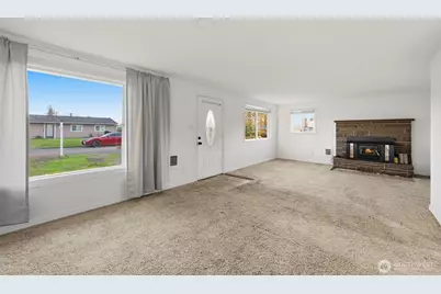 4827 Diamond Boulevard SW, Lakewood, WA 98499 - Photo 2