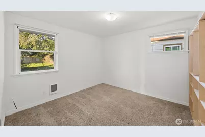 4827 Diamond Boulevard SW, Lakewood, WA 98499 - Photo 12