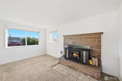 4827 Diamond Boulevard SW, Lakewood, WA 98499 - Photo 4