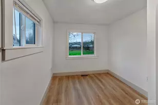 914 6th Ave SW, Puyallup, WA 98371 - Photo 14