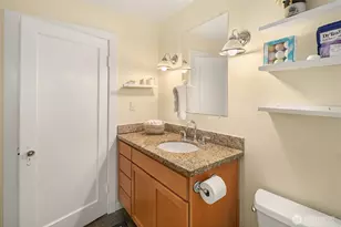 240 Janet Ave N, North Bend, WA 98045 - Photo 18