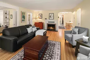 240 Janet Ave N, North Bend, WA 98045 - Photo 4