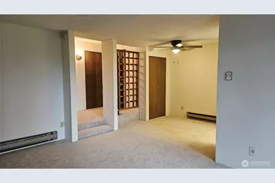 4737 W Lake Sammamish Pkwy SE #A208, Issaquah, WA 98027 - Photo 10