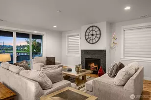 23070 SE Evergreen St, Black Diamond, WA 98010 - Photo 8