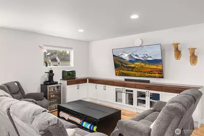 23070 SE Evergreen Street, Black Diamond, WA 98010 - Photo 18