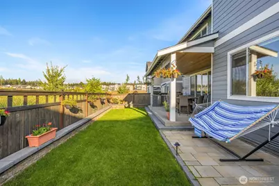 23070 SE Evergreen Street, Black Diamond, WA 98010 - Photo 32