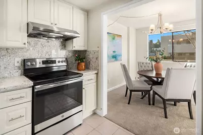 3030 80th Avenue SE #306, Mercer Island, WA 98040 - Photo 10