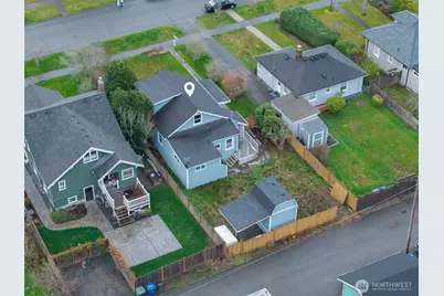 1018 Rucker Avenue, Everett, WA 98201 - Photo 2