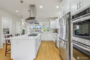 721 Lingering Pine Dr NW, Issaquah, WA 98027 - Photo 18