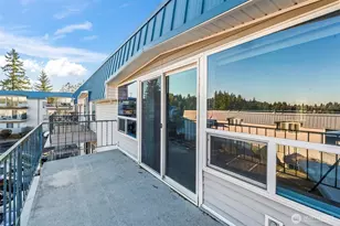 924 Shorewood Dr, Bremerton, WA 98312 - Photo 20