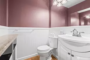 924 Shorewood Dr, Bremerton, WA 98312 - Photo 34