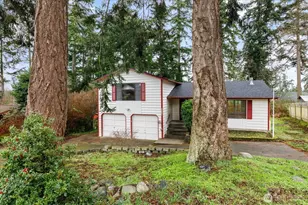 2681 Olympic Dr, Oak Harbor, WA 98277 - Photo 2