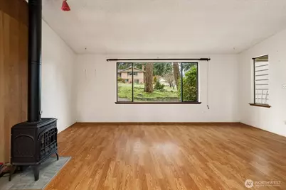 2681 Olympic Drive, Oak Harbor, WA 98277 - Photo 14