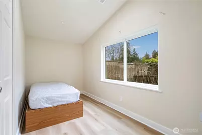 15520 30th Avenue NE, Shoreline, WA 98155 - Photo 14