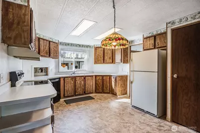 21807 107th Ave SE #28, Kent, WA 98031 - Photo 12