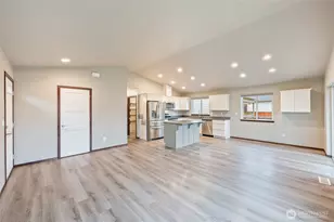 438 S Kansas Loop, East Wenatchee, WA 98802 - Photo 10