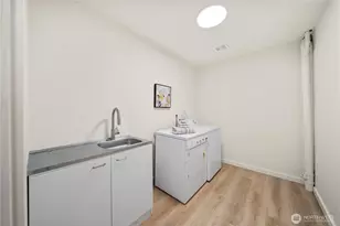 719 213th St SE, Bothell, WA 98021 - Photo 22