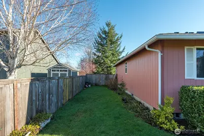 3508 F Avenue, Anacortes, WA 98221 - Photo 36