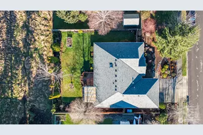 3508 F Avenue, Anacortes, WA 98221 - Photo 26