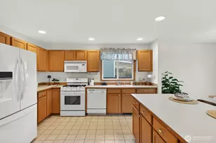 3508 F Ave, Anacortes, WA 98221 - Photo 14