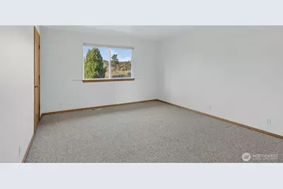 3508 F Avenue, Anacortes, WA 98221 - Photo 18