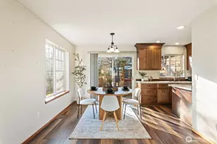 2209 25th St, Anacortes, WA 98221 - Photo 10