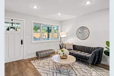 4853 42nd Avenue SW, Seattle, WA 98116 - Photo 2