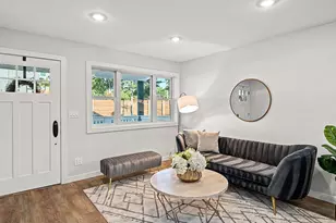 4853 42nd Ave SW, Seattle, WA 98116 - Photo 2