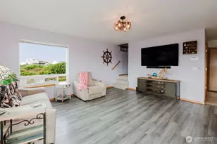 1272 Cutlass Ct, Ocean Shores, WA 98569 - Photo 12