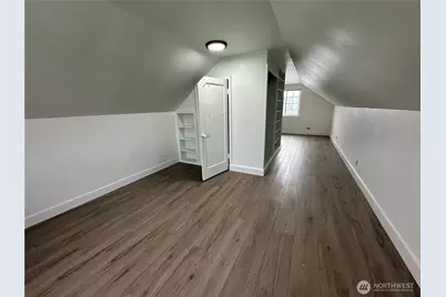 712 S 10th Street, Sunnyside, WA 98944 - Photo 4