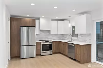 2349 NE 127th Street #B, Seattle, WA 98125 - Photo 8