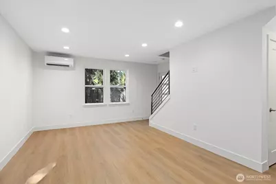 2349 NE 127th Street #B, Seattle, WA 98125 - Photo 6