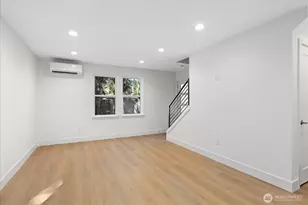 2349 NE 127th St, Seattle, WA 98125 - Photo 6