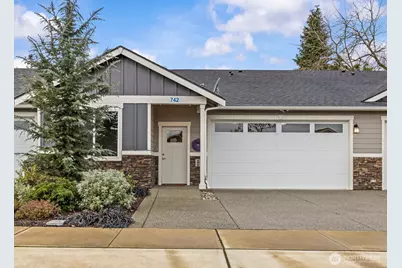 742 Parkland Loop, Sedro-Woolley, WA 98284 - Photo 1