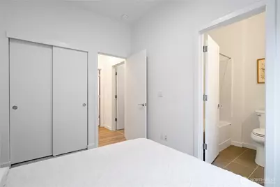 12526 15th Avenue NE #B, Seattle, WA 98125 - Photo 22