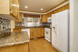 29123 41 Street Ct S, Auburn, WA 98001 - Photo 8