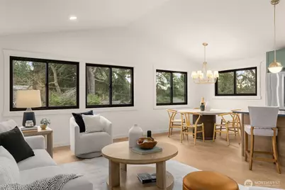 11503 Bartlett Avenue NE, Seattle, WA 98125 - Photo 12