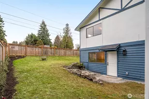 11503 Bartlett Ave NE, Seattle, WA 98125 - Photo 30