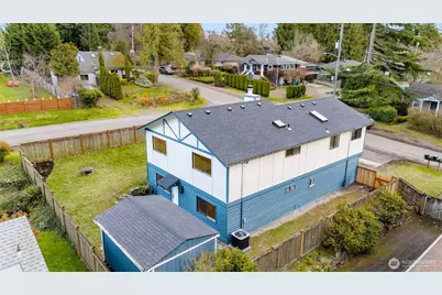 11503 Bartlett Avenue NE, Seattle, WA 98125 - Photo 34