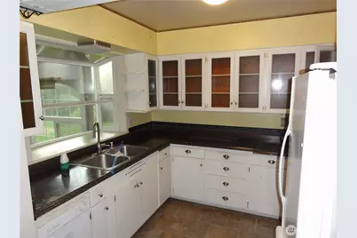 6802 106th Street Ct E, Puyallup, WA 98373 - Photo 4