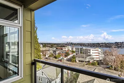 655 Crockett Street #B207, Seattle, WA 98109 - Photo 18