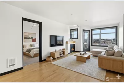 655 Crockett Street #B207, Seattle, WA 98109 - Photo 4